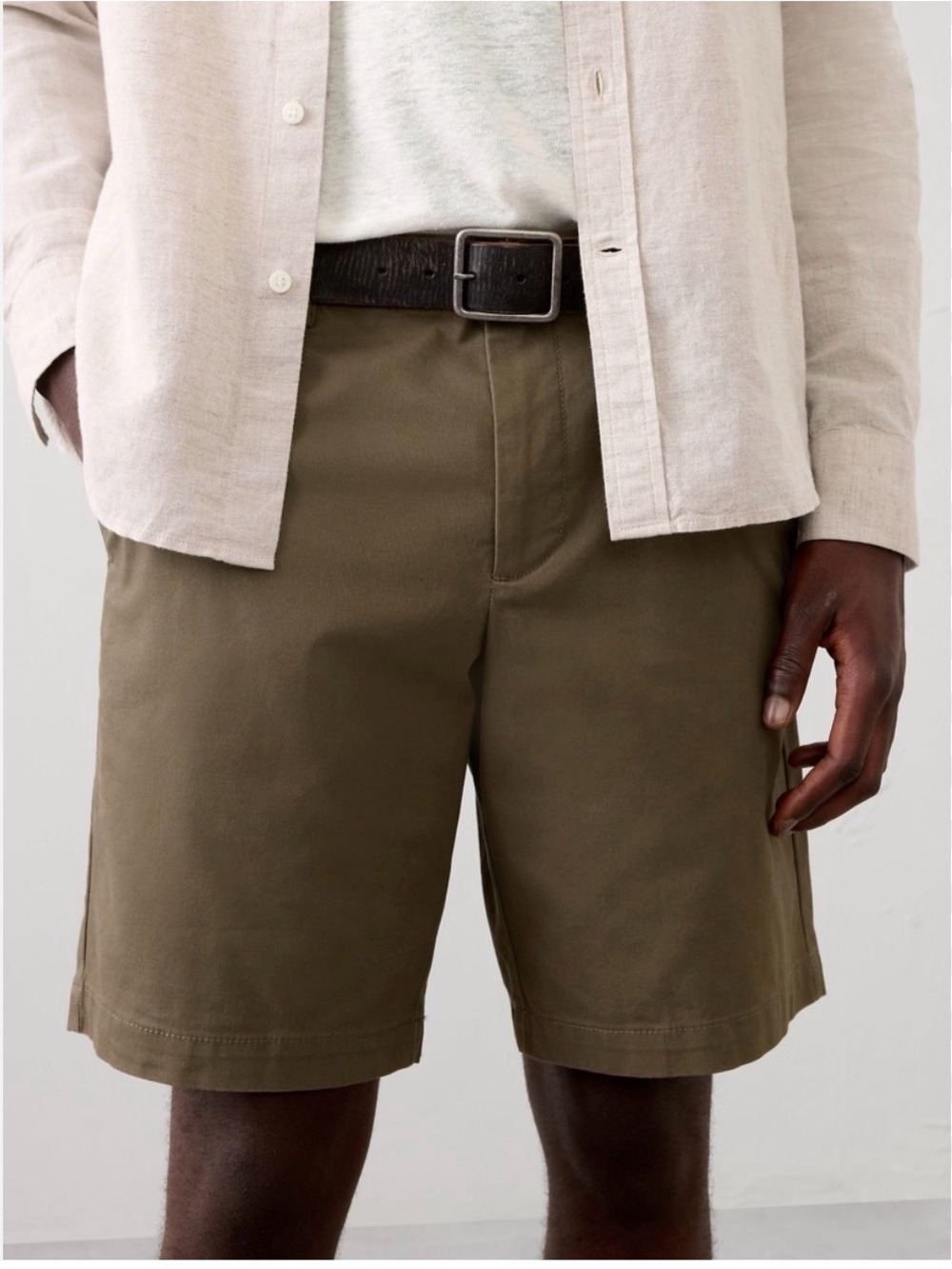 BANANA REPUBLIC FLAT FRONT KHAKI CHINO SHORTS MENS SZ 30